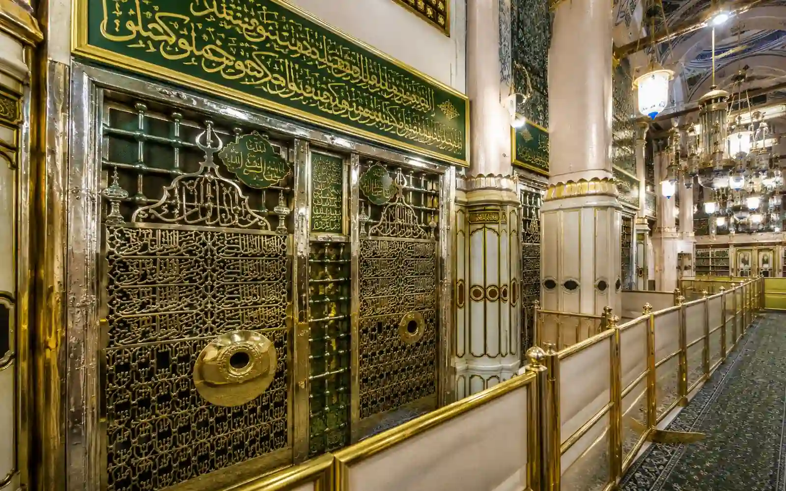 Gold Umrah Packages